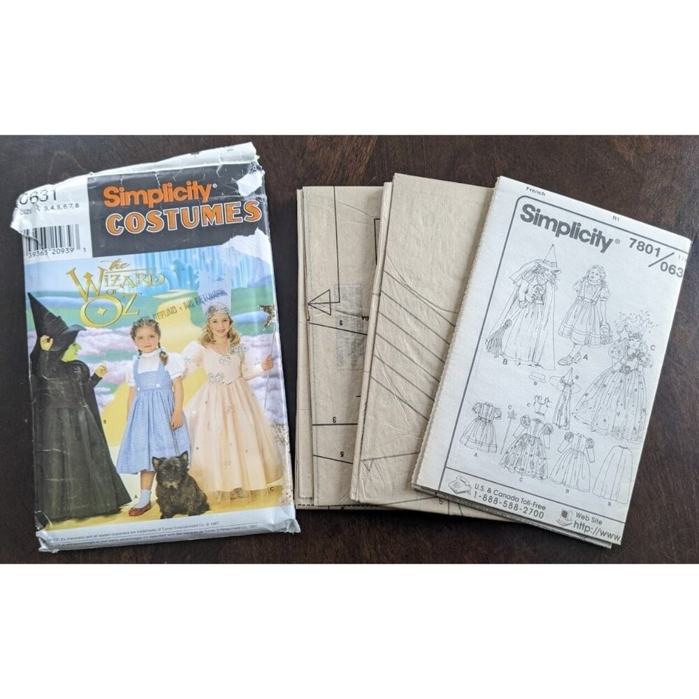 Uncut Vintage Sewing Pattern Costume 0631 Wizard of Oz Children's Size 3 thru 8